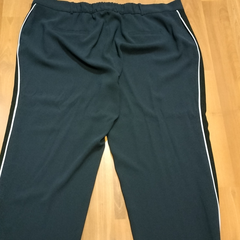 Women's Dress Pants - Picture 4 of 7